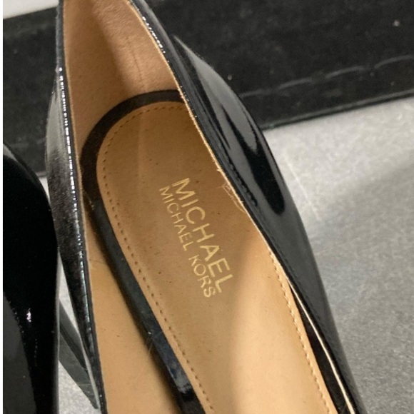 New Michael Kors York Platform Black Patent leather Open Toe Platform Pump - Sz7 - Picture 6 of 6